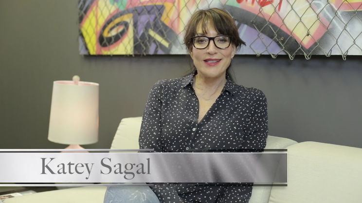 “Grace Notes”: il libro autobiografico di Katey Sagal